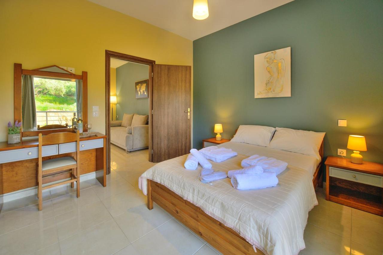 Naiades Summer House I Platanos  Екстер'єр фото