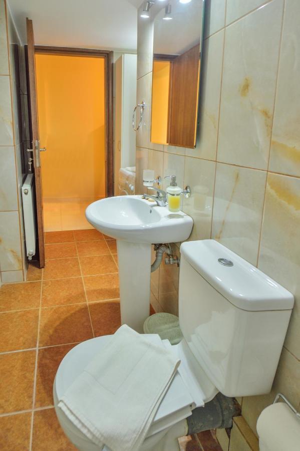 Naiades Summer House I Platanos  Екстер'єр фото